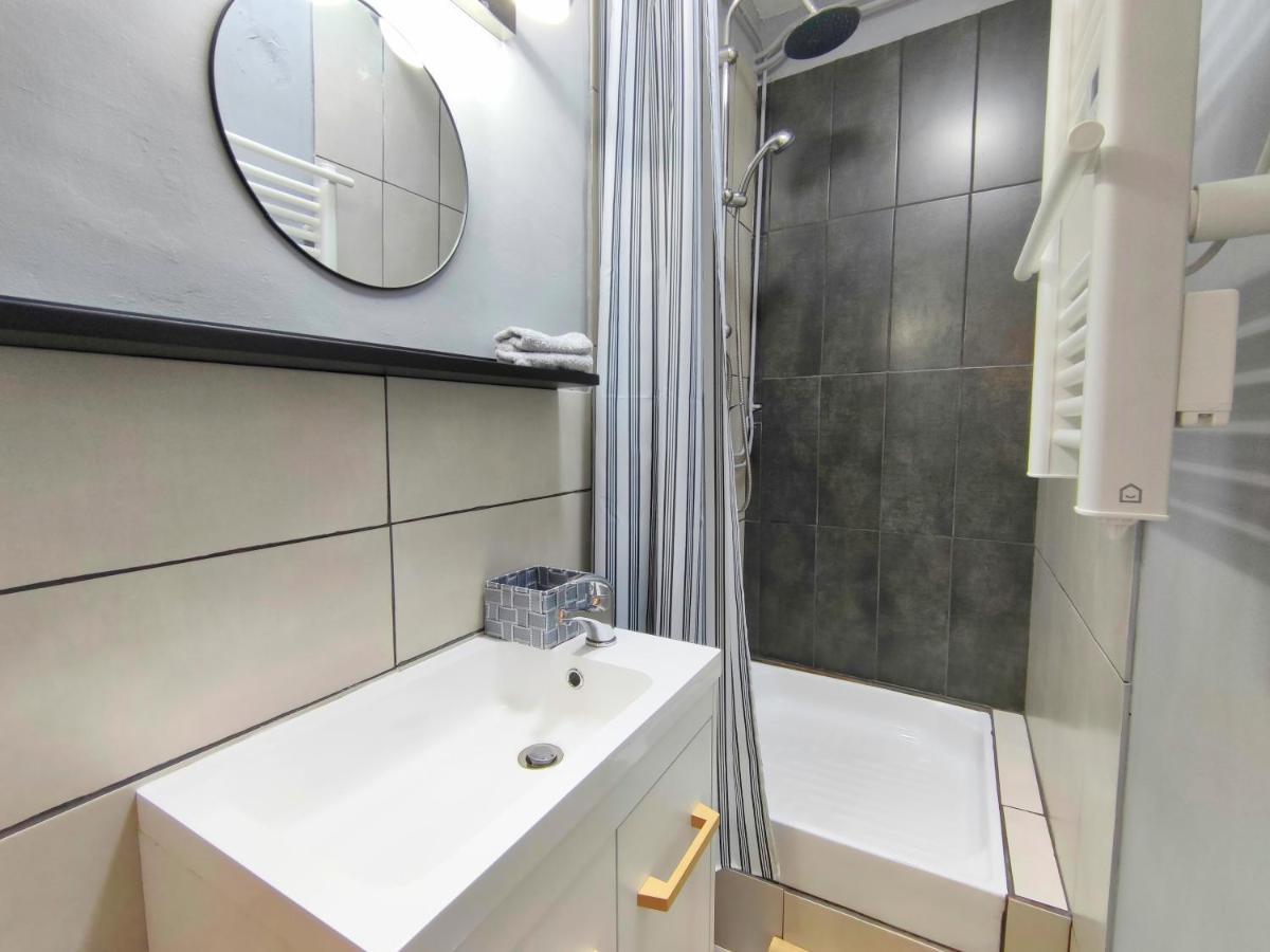 Number 22 - Le Dorat - Apartment 3 With Garden & Free Parking Bagian luar foto