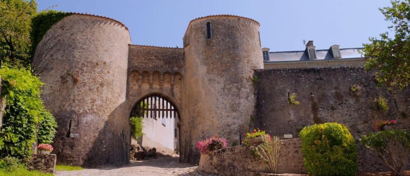 Number 22 - Le Dorat - Apartment 3 With Garden & Free Parking Bagian luar foto