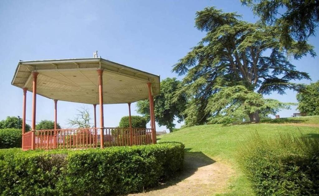 Number 22 - Le Dorat - Apartment 3 With Garden & Free Parking Bagian luar foto